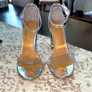 High heel Clear/Silver sandal